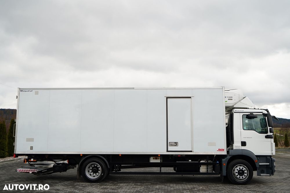 MAN TGM 12.290 / 4x2 / CAROSERIE REFRIGERATĂ 7.8 M / UNITATE THERMO KING T-1200 R / platformă ridicătoare spate / MULTIMEMBRU / DHOLLANDIA - 6