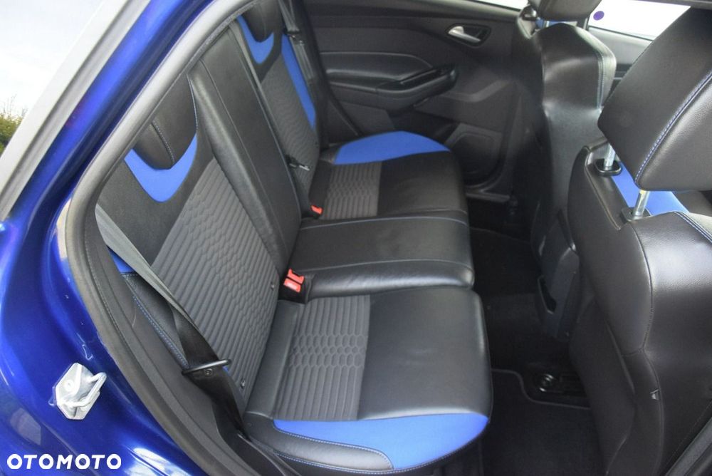 Ford Focus 2.0 TDCi ST - 40