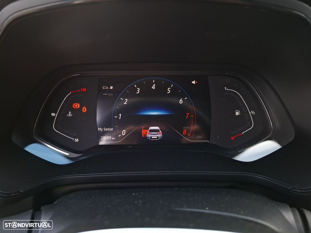 Renault Clio 1.0 TCe Techno Bi-Fuel - 15