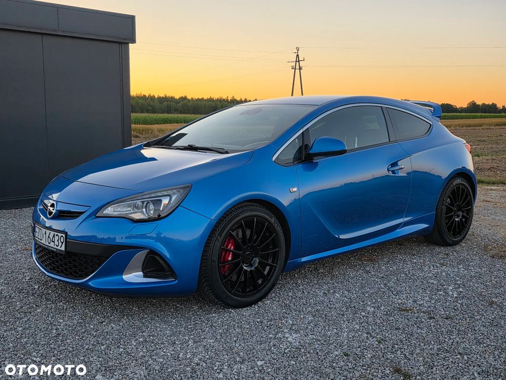 Opel Astra OPC - 3