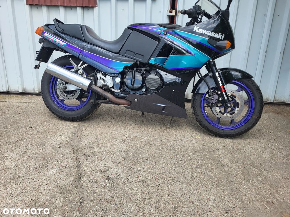 Kawasaki GPX - 13