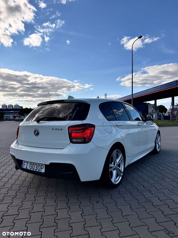 BMW Seria 1 120d Sport Line - 5