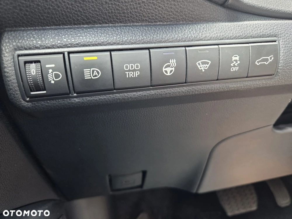 Toyota Corolla 2.0 Hybrid GR Sport - 37