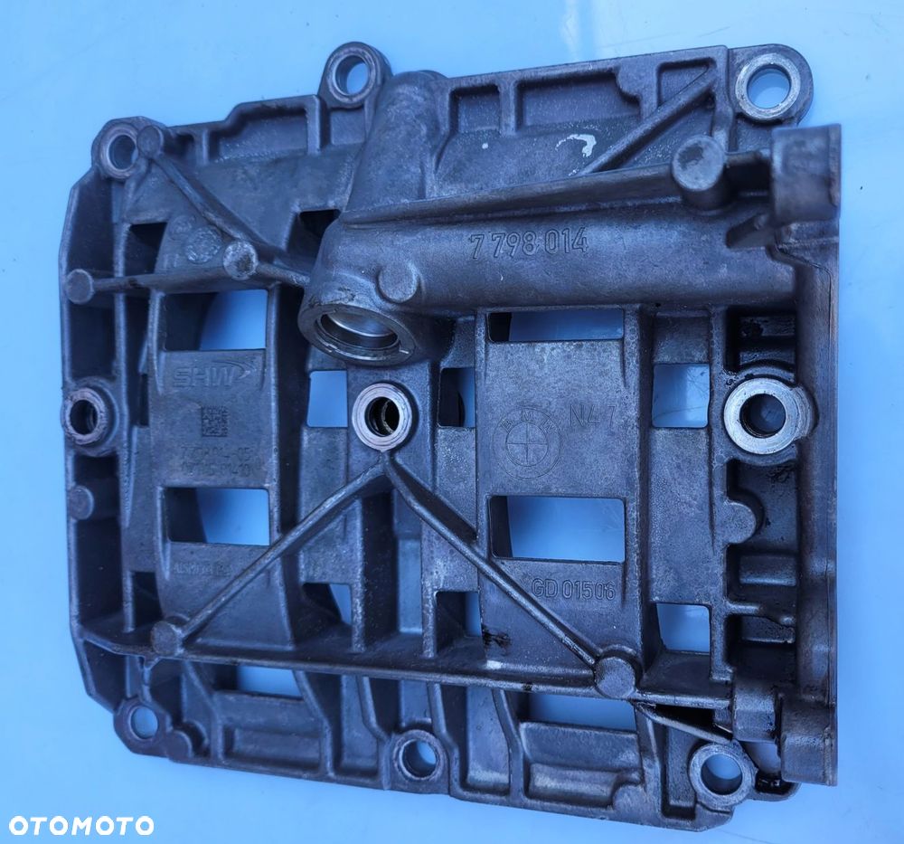POMPA OLEJU BMW E60 E61 N47D20 2.0D 7798014 - 1