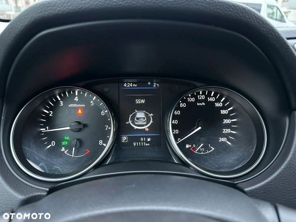 Nissan Qashqai 1.3 DIG-T N-Style DCT - 24