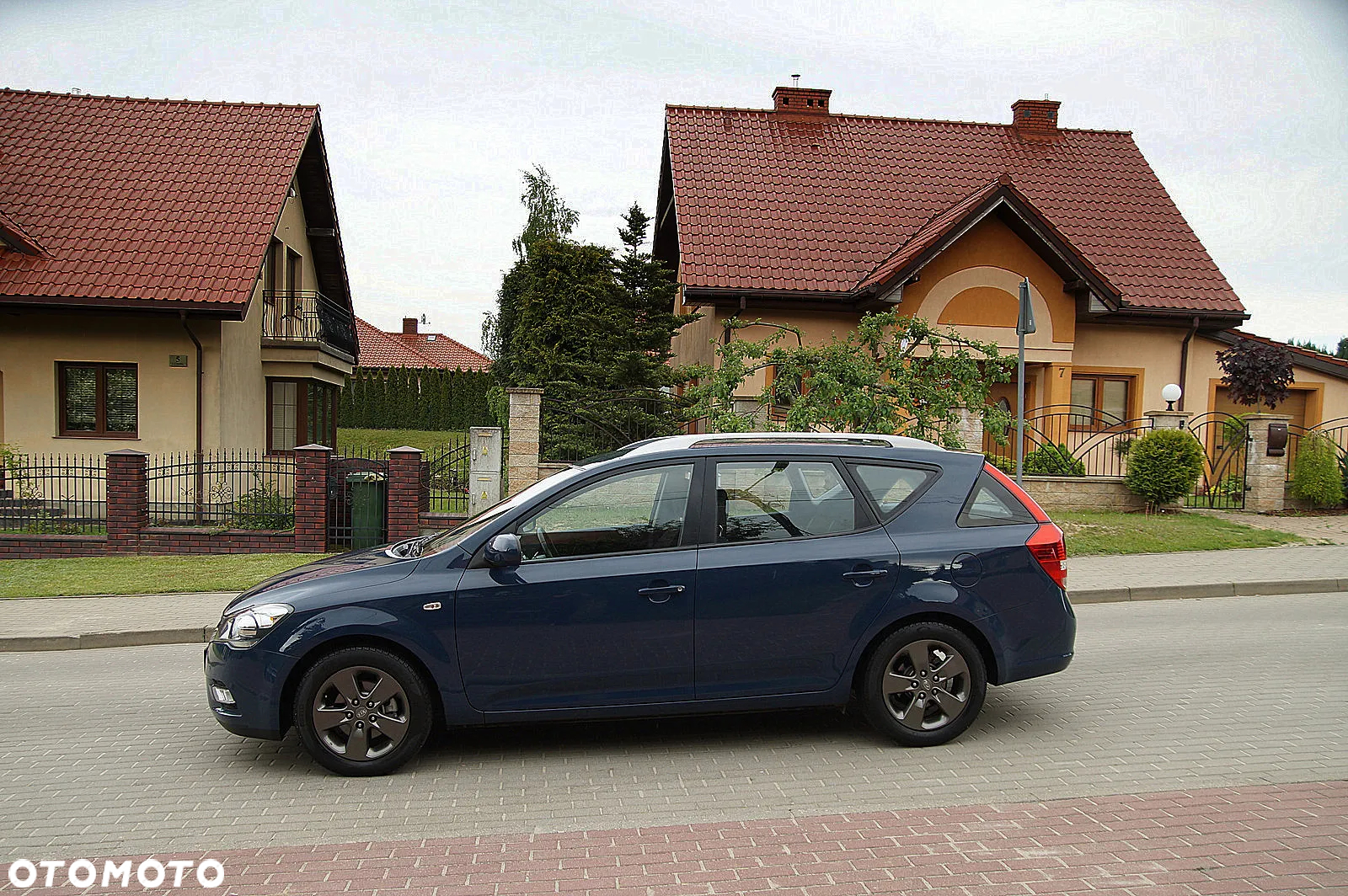 Kia Ceed 1.4 CVVT SW Vision - 4