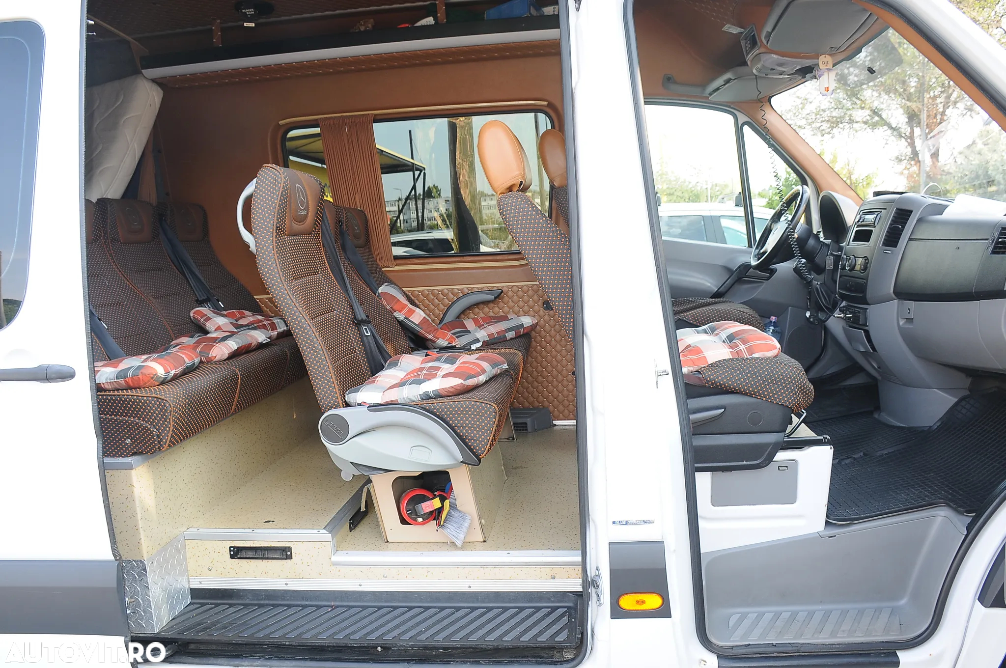 Mercedes-Benz Sprinter - 7