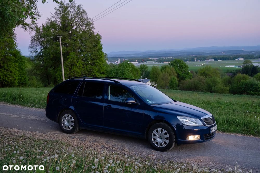 Skoda Octavia 2.0 TDI Ambiente - 2