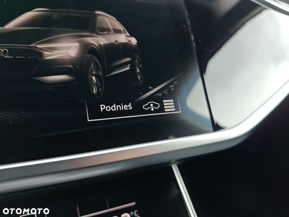 Audi A6 Allroad - 35