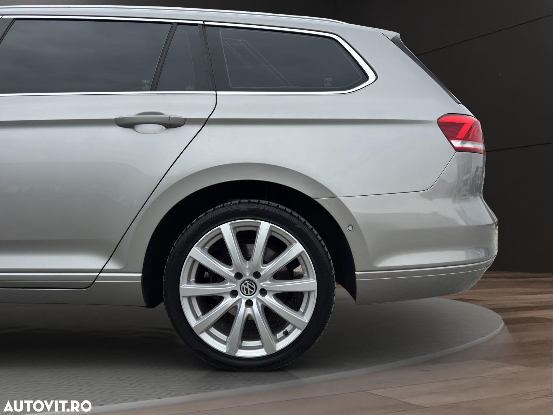 Volkswagen Passat - 20