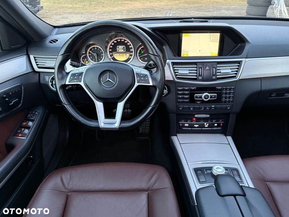 Mercedes-Benz Klasa E 350 CDI BlueEff Avantgarde - 27