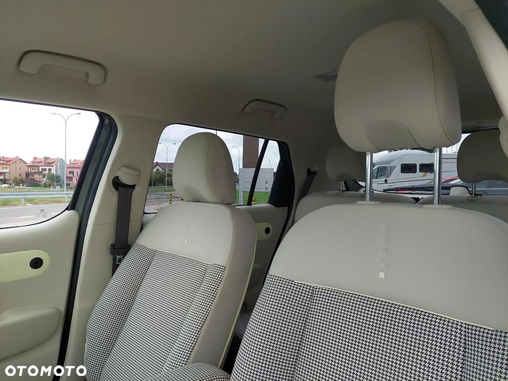 Hyundai Inster 49kWh Smart - 11