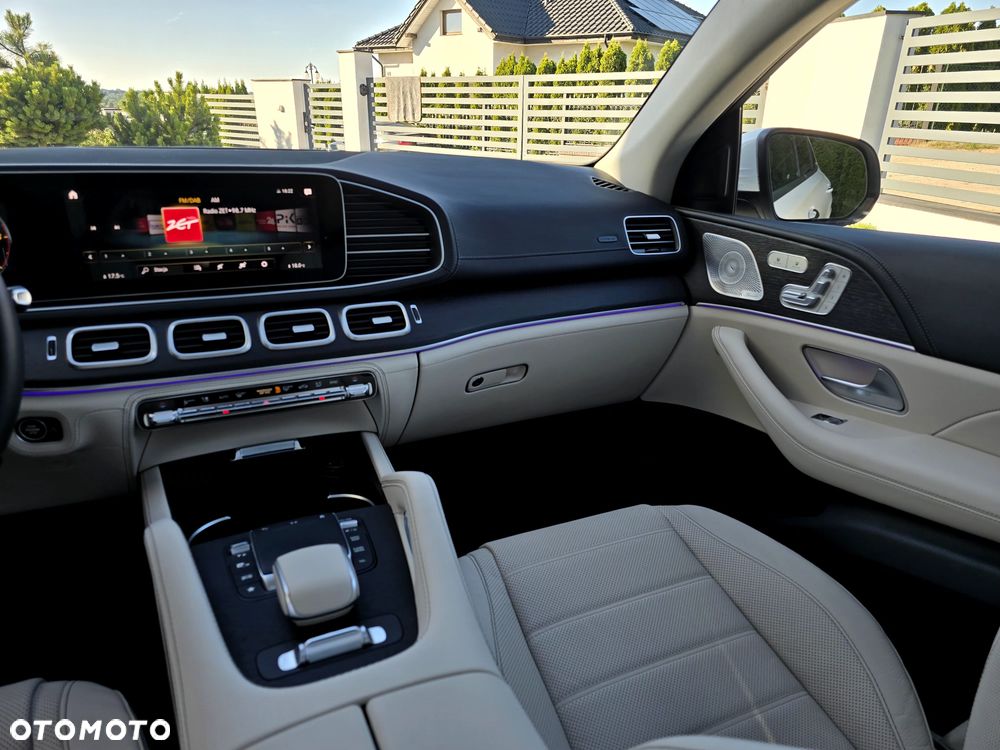 Mercedes-Benz GLE - 24