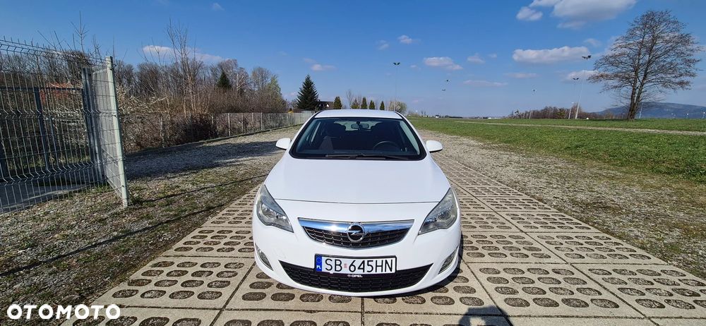 Opel Astra 1.4 ecoFLEX - 14