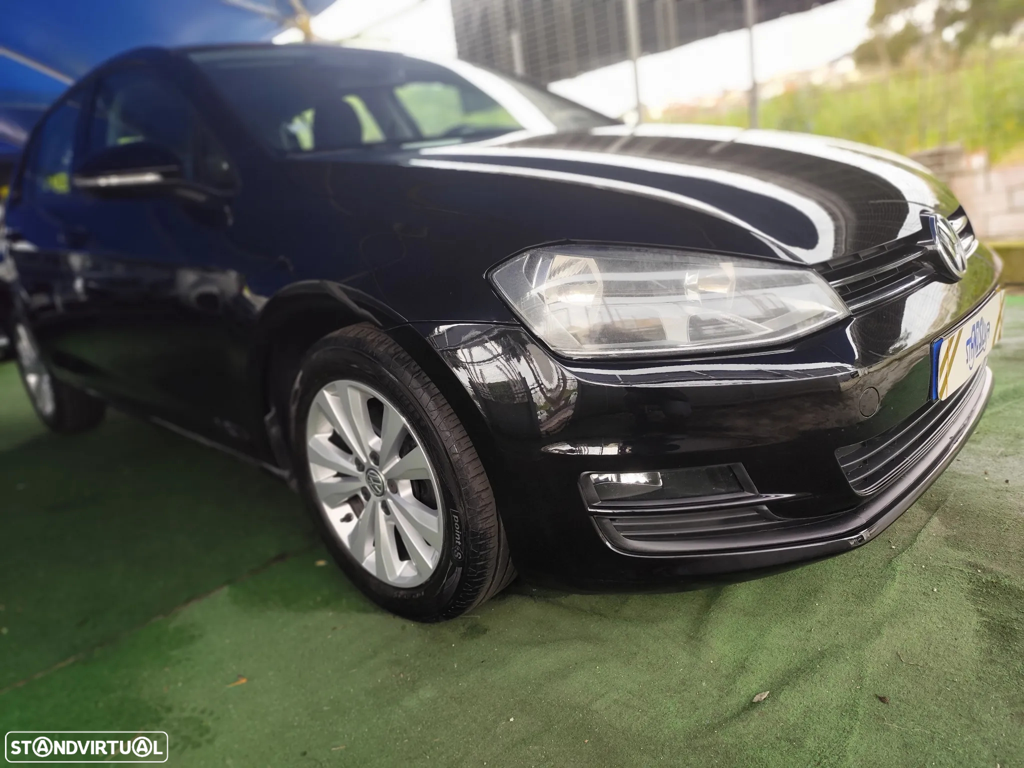 VW Golf 1.6 TDi Confortline - 16