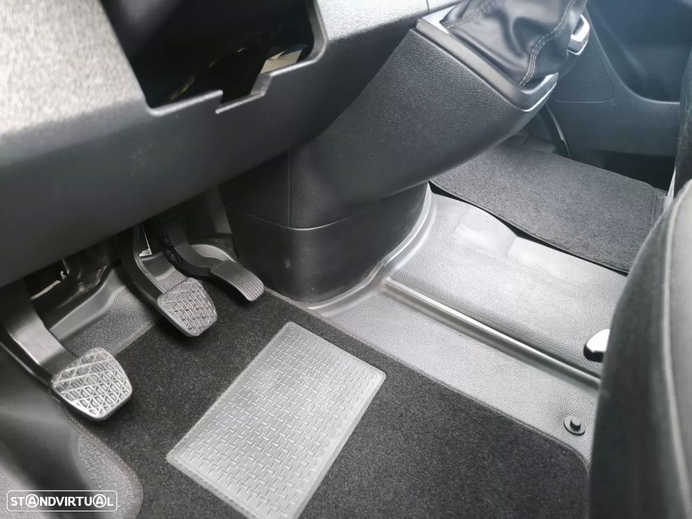 Mercedes-Benz Sprinter 316 Cdi IVA Dedutível - 23