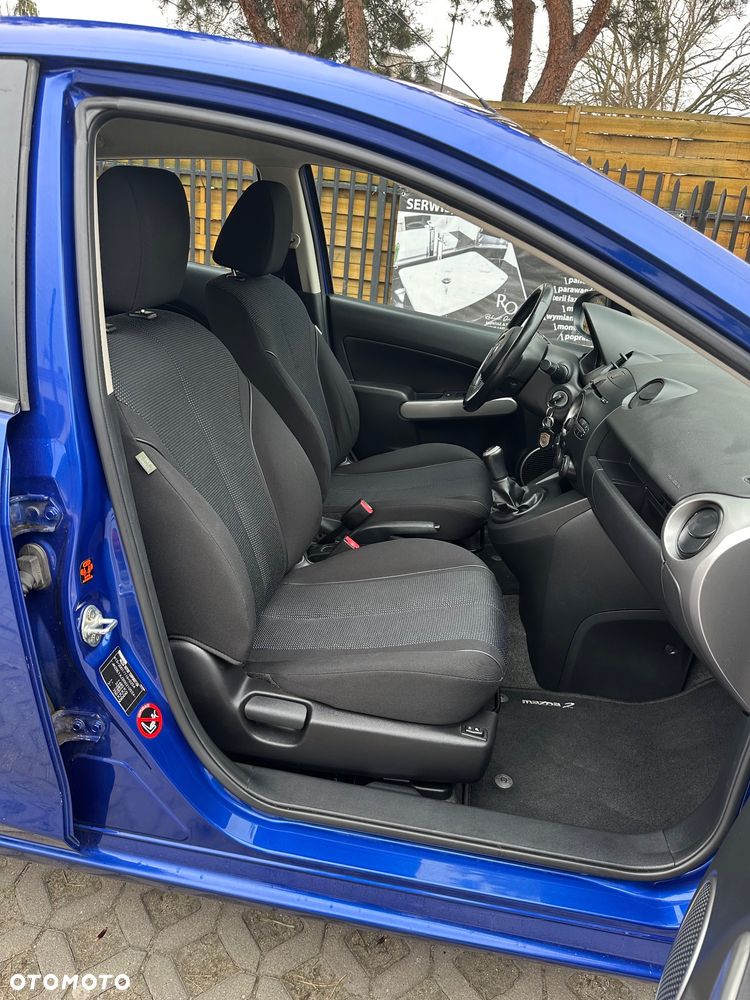 Mazda 2 - 9