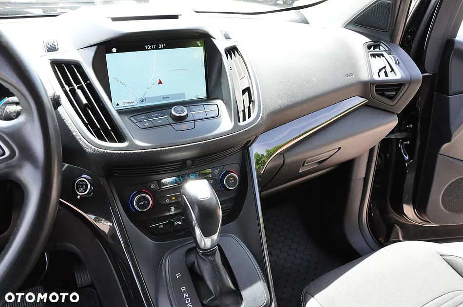 Ford Kuga - 31