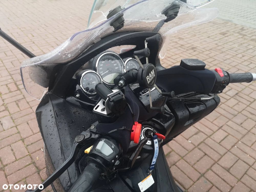 Yamaha Tmax - 6