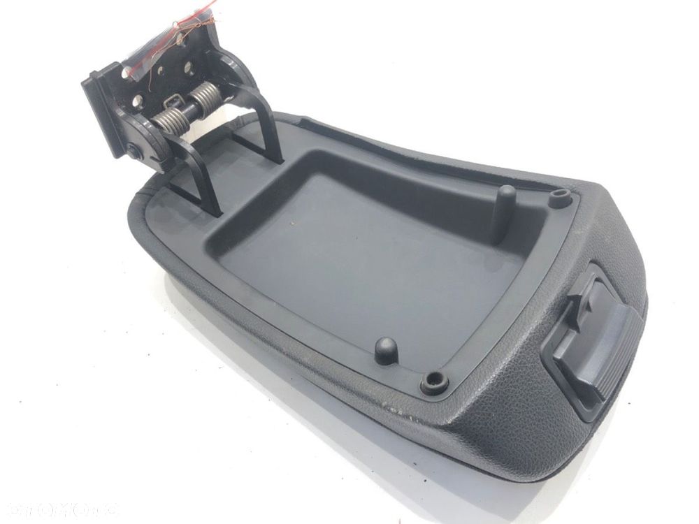 PODŁOKIETNIK - 197.00 PLN - KIA SPORTAGE II (JE_, KM) 2004 - 2022 2.0 CRDi 4WD 83 kW [113 KM] olej - 3