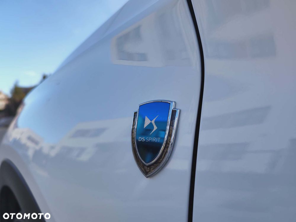 DS Automobiles DS 7 Crossback 2.0 BlueHDi Performance Line + - 21