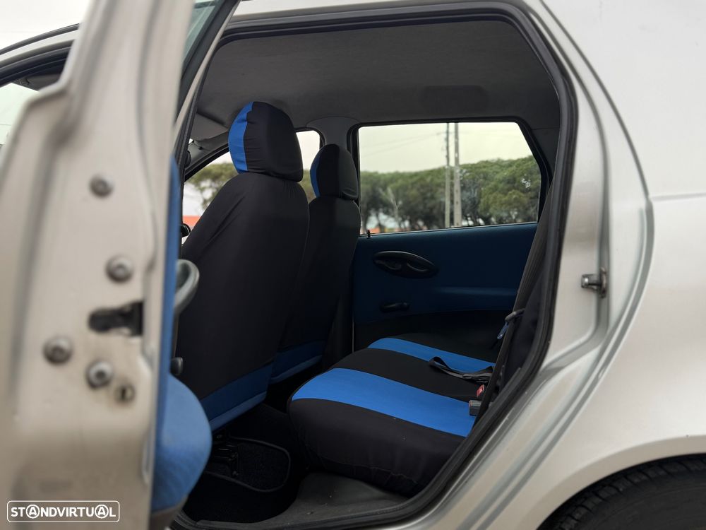 Fiat Punto 1.2 60 Active - 12