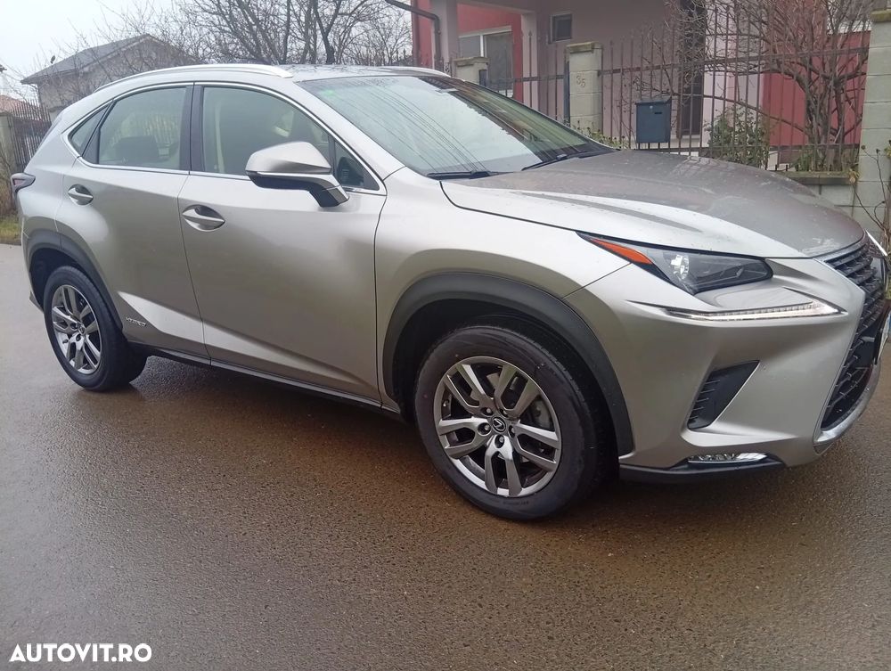 Lexus Seria NX 300h AWD Executive Plus - 2
