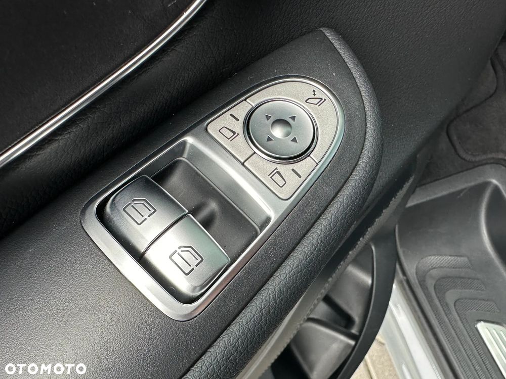 Mercedes-Benz Klasa V 250 d 9G-Tronic Style (d³ugi) - 39