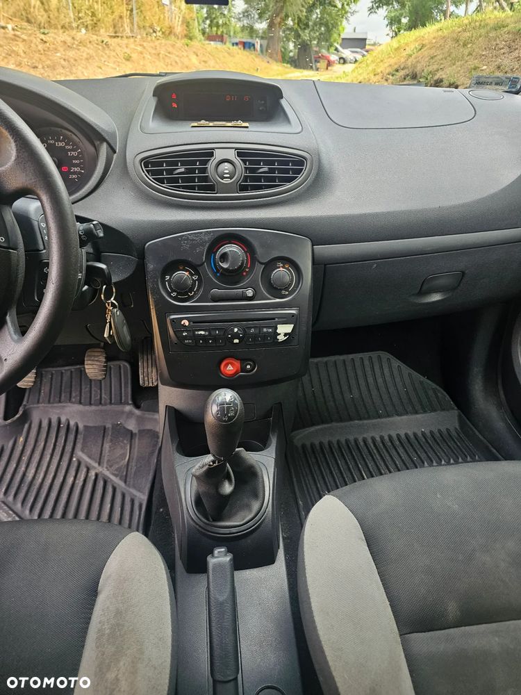 Renault Clio 1.5 dCi Wind - 17
