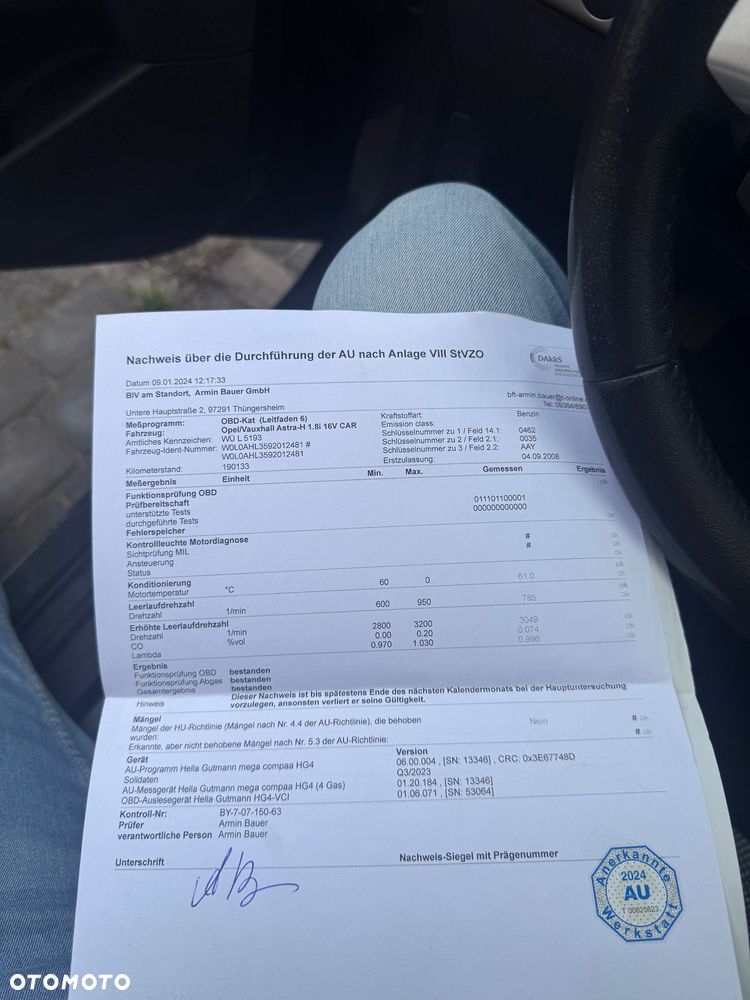 Opel Astra 1.8 Caravan Cosmo - 19