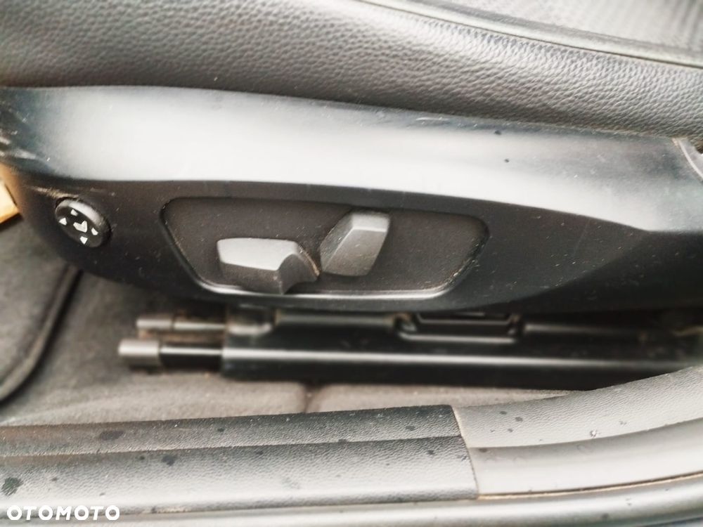 BMW Seria 3 320d - 15