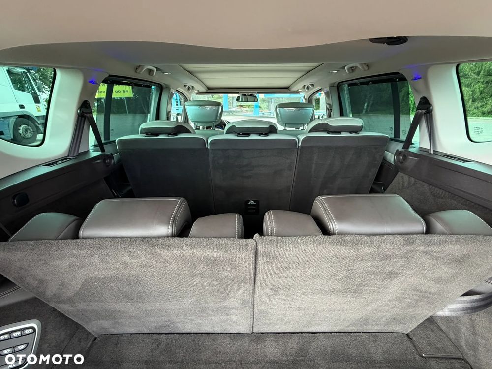 Renault Espace 1.6 dCi Energy Initiale Paris EDC 7os - 11