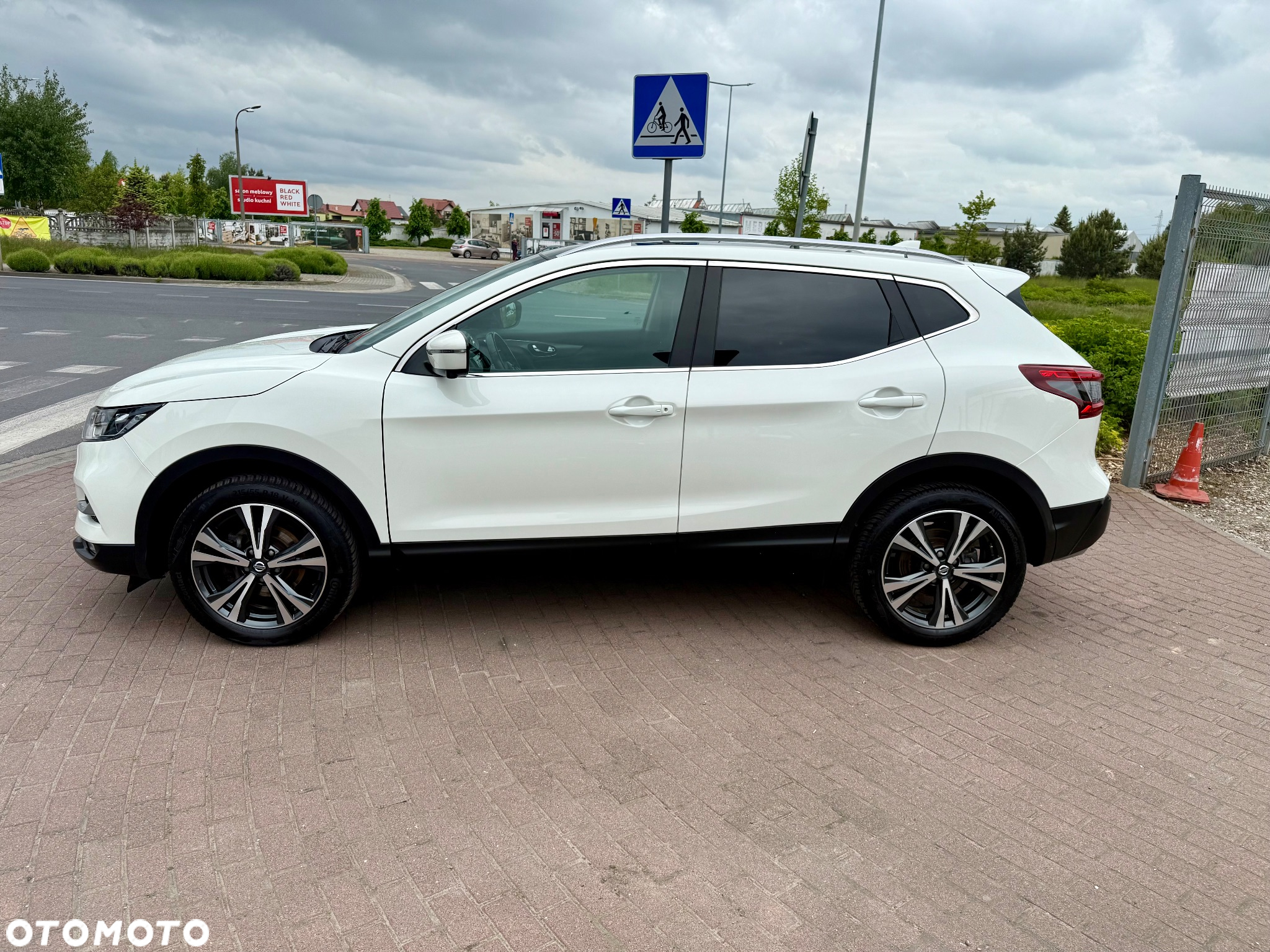Nissan Qashqai 1.3 DIG-T MHEV Tekna+ - 22