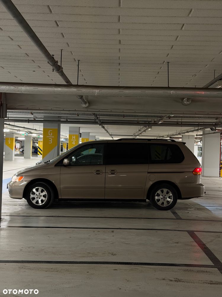 Honda Odyssey 3.5 LX - 15
