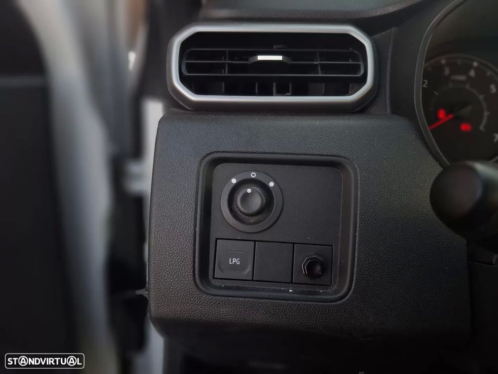 Dacia Duster 1.0 TCe ECO-G Expression Bi-Fuel - 6