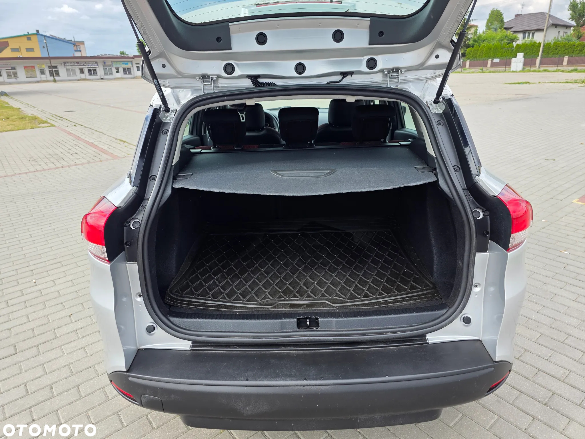 Renault Clio 1.2 16V 75 Expression - 18
