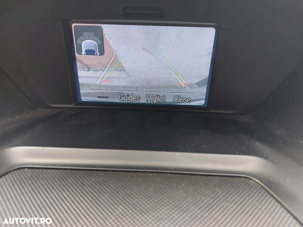 Ford Kuga 2.0 TDCi 4WD Powershift Titanium - 13