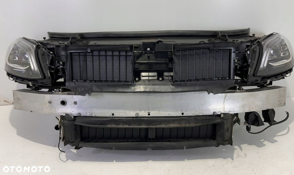 MERCEDES W222 LIFT PAS PRZEDNI CHŁODNICE ROLETY PRZÓD - 1