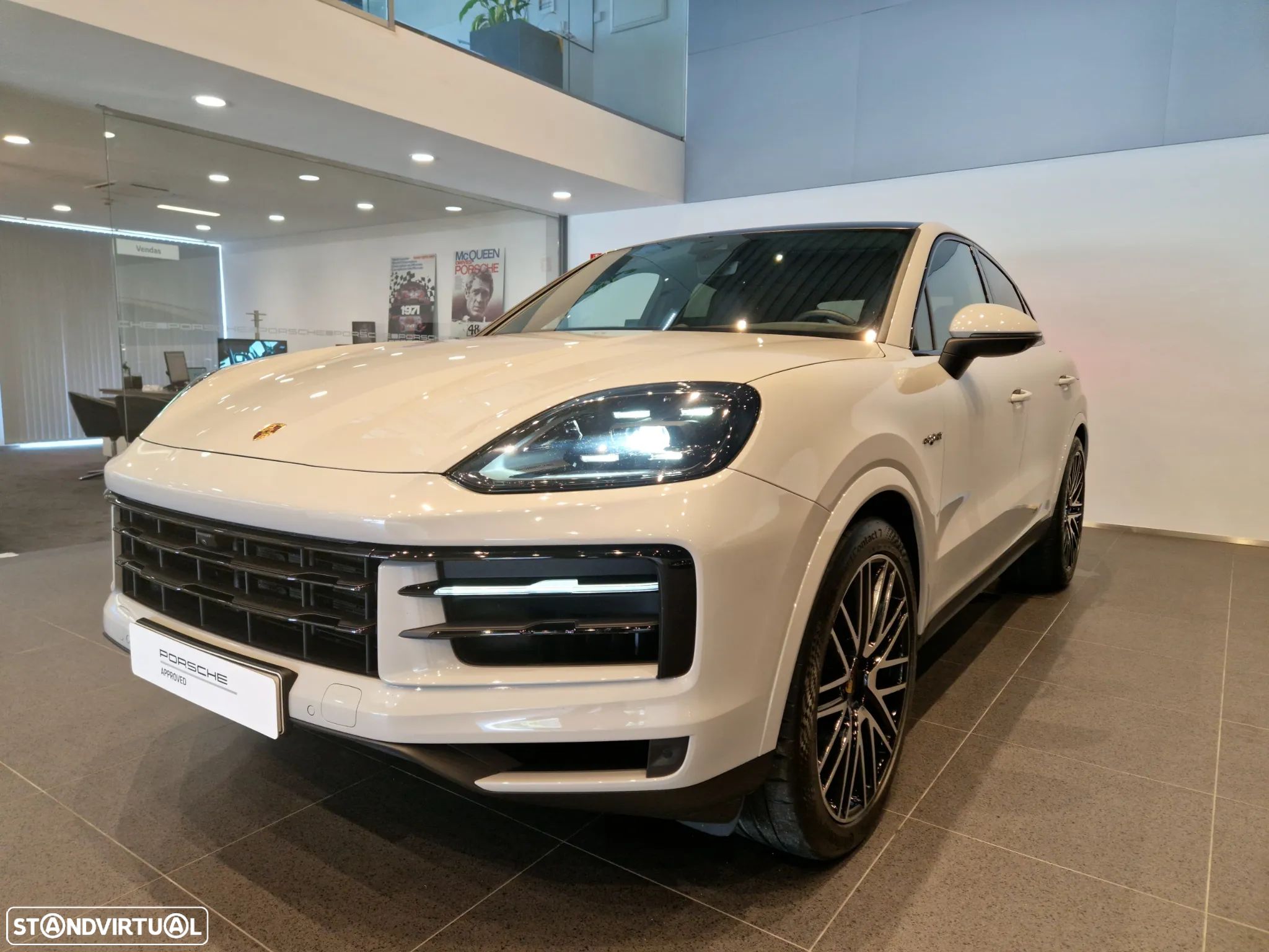 Porsche Cayenne Coupé E-Hybrid - 1