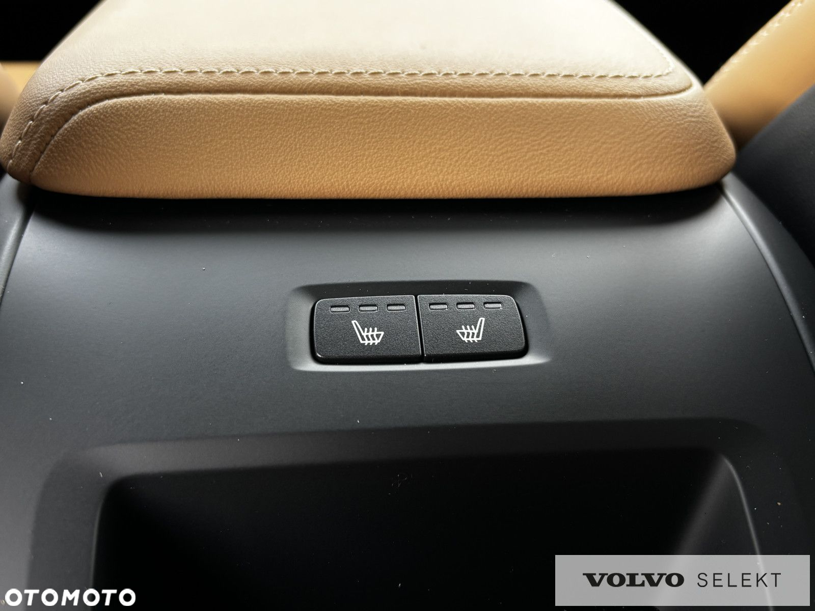 Volvo XC 60 - 25