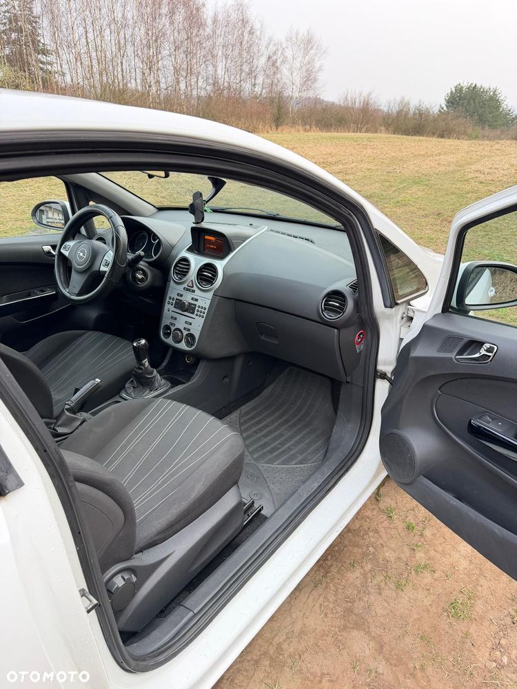 Opel Corsa 1.3 CDTI DPF Edition - 6