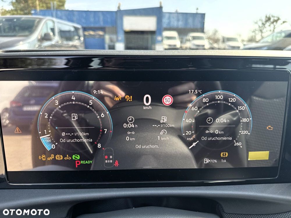 Volkswagen T-Roc - 16