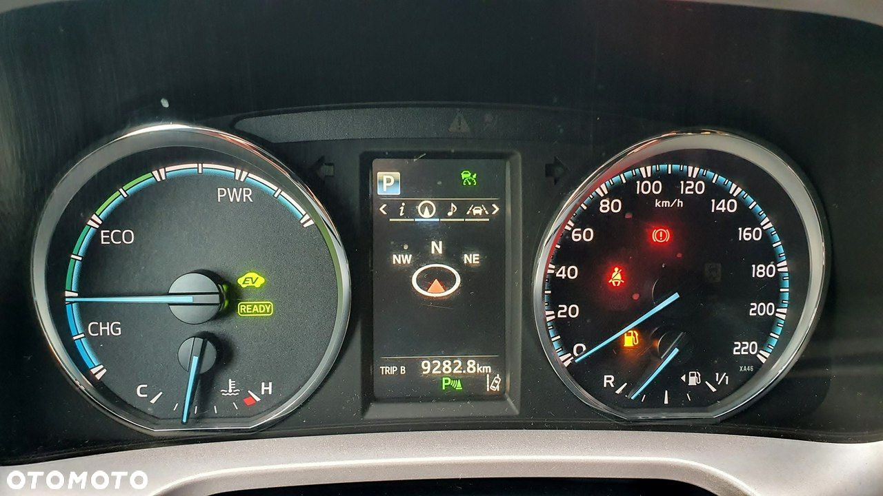 Toyota RAV4 - 24