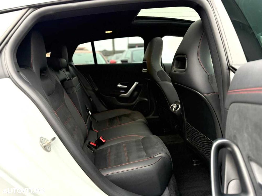 Mercedes-Benz CLA - 20