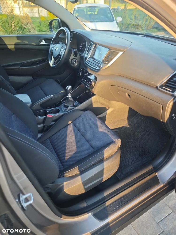 Hyundai Tucson blue 1.6 GDi 2WD Intro Edition - 21