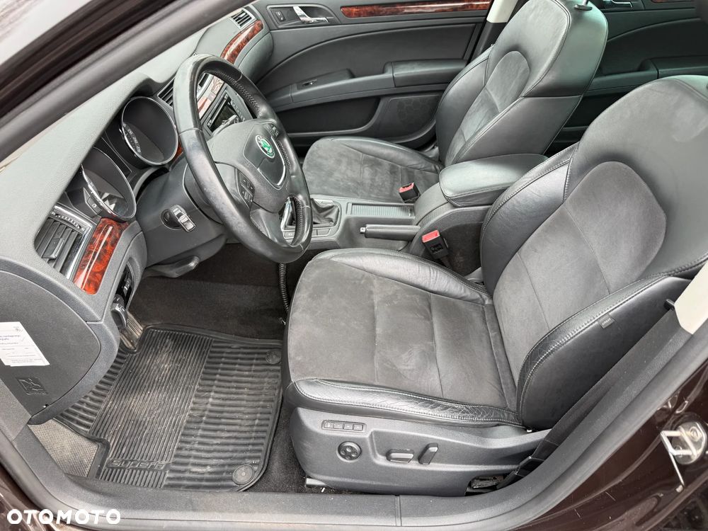 Skoda Superb 1.8 TSI 4x4 Platinum - 13
