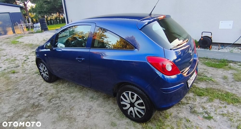 Opel Corsa - 20