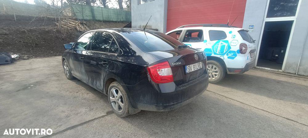 Skoda RAPID 1.2 TSI Ambition - 2
