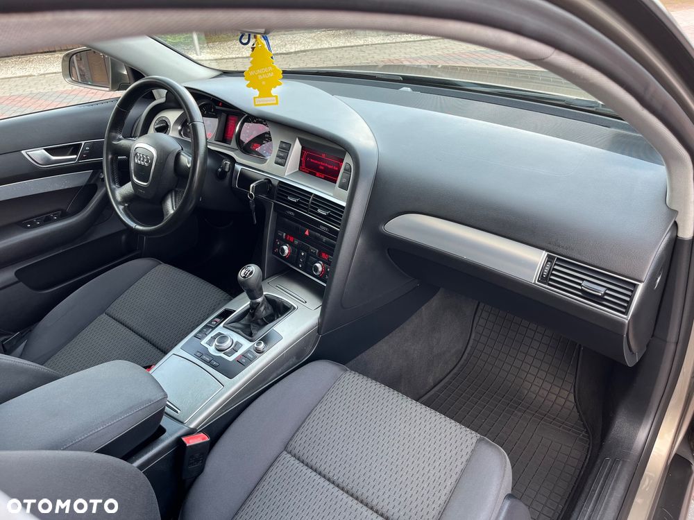Audi A6 Limousine 2.0 TDI - 17