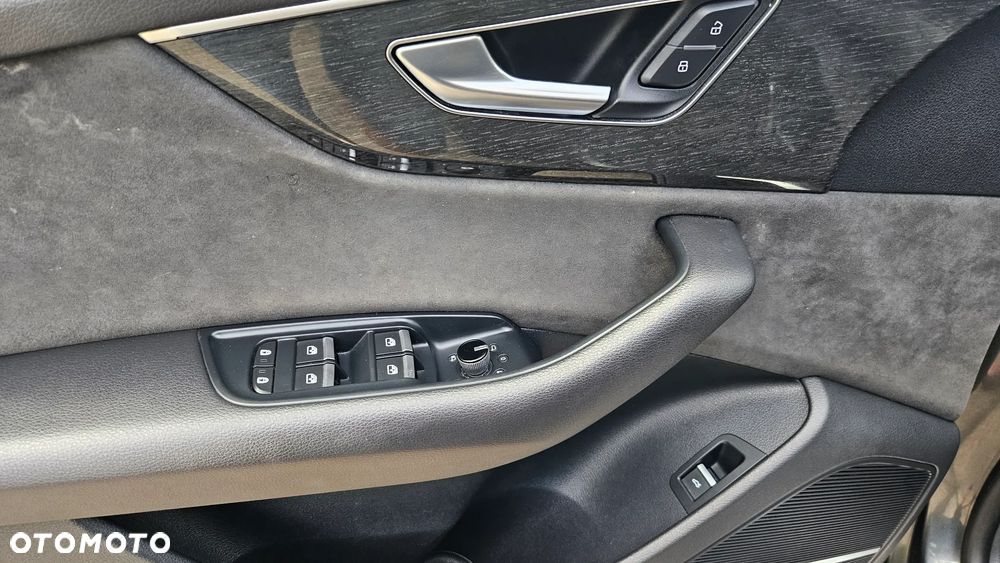 Audi Q8 50 TDI mHEV Quattro Tiptronic - 37
